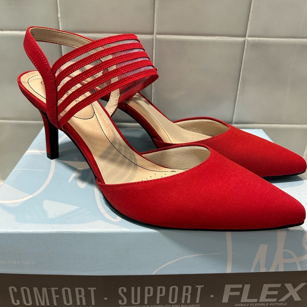 Life Stride Red Strappy High Heel Shoes Comfort Soft Like New 10 3.5” Heels
